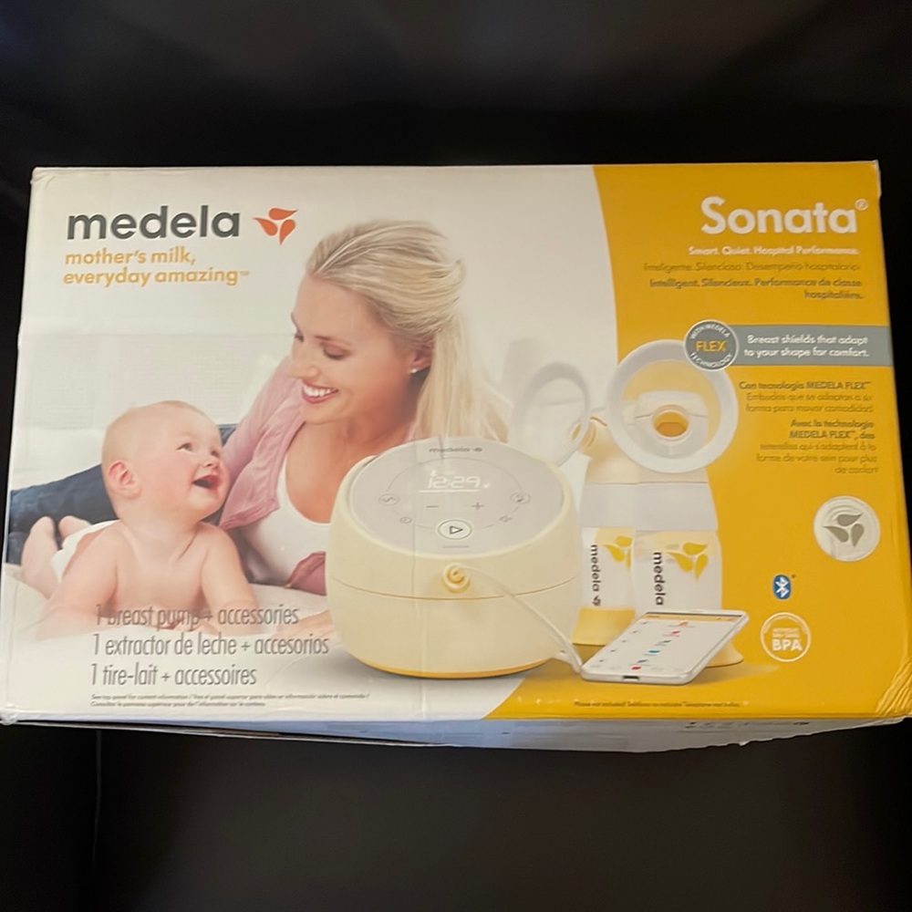 Medela Sonata breast pump kit
